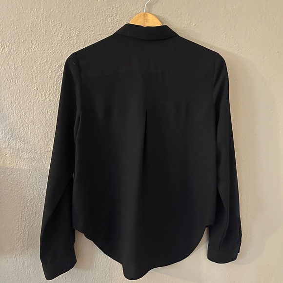 TROUVE Silky Button Down Long Sleeve blouse Size S In Black Style HL299932MI - Picture 7 of 13